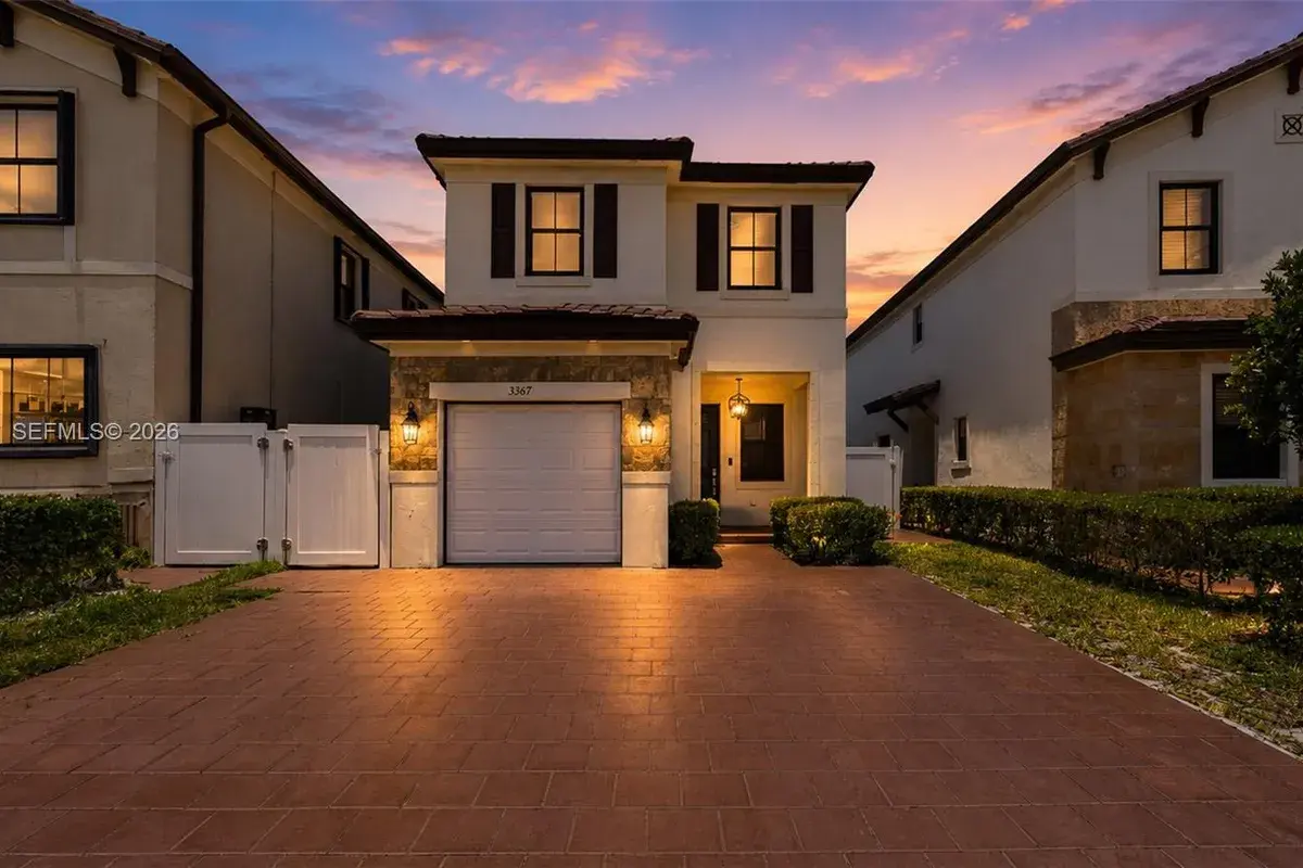 3567 W 110th Ter, Hialeah FL 33018