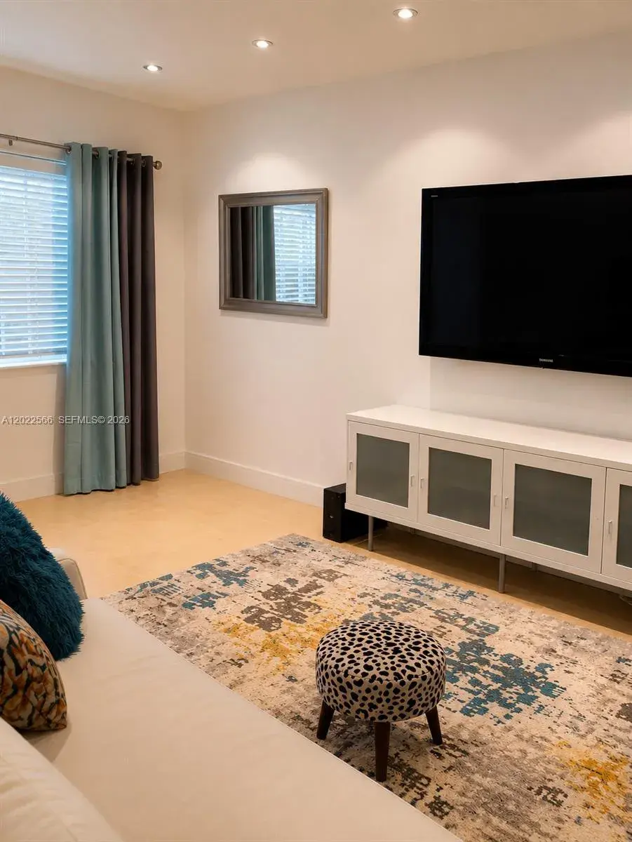 900 Meridian Ave # 104, Miami Beach FL 33139