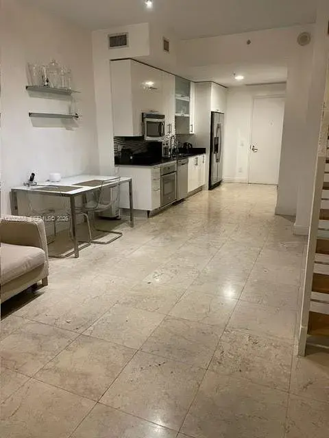 60 SW 13th St # 2210, Miami FL 33130
