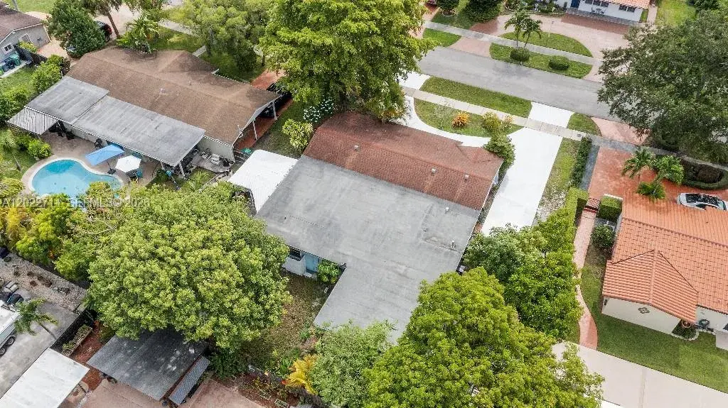 7311 SW 139th Ave, Miami FL 33183