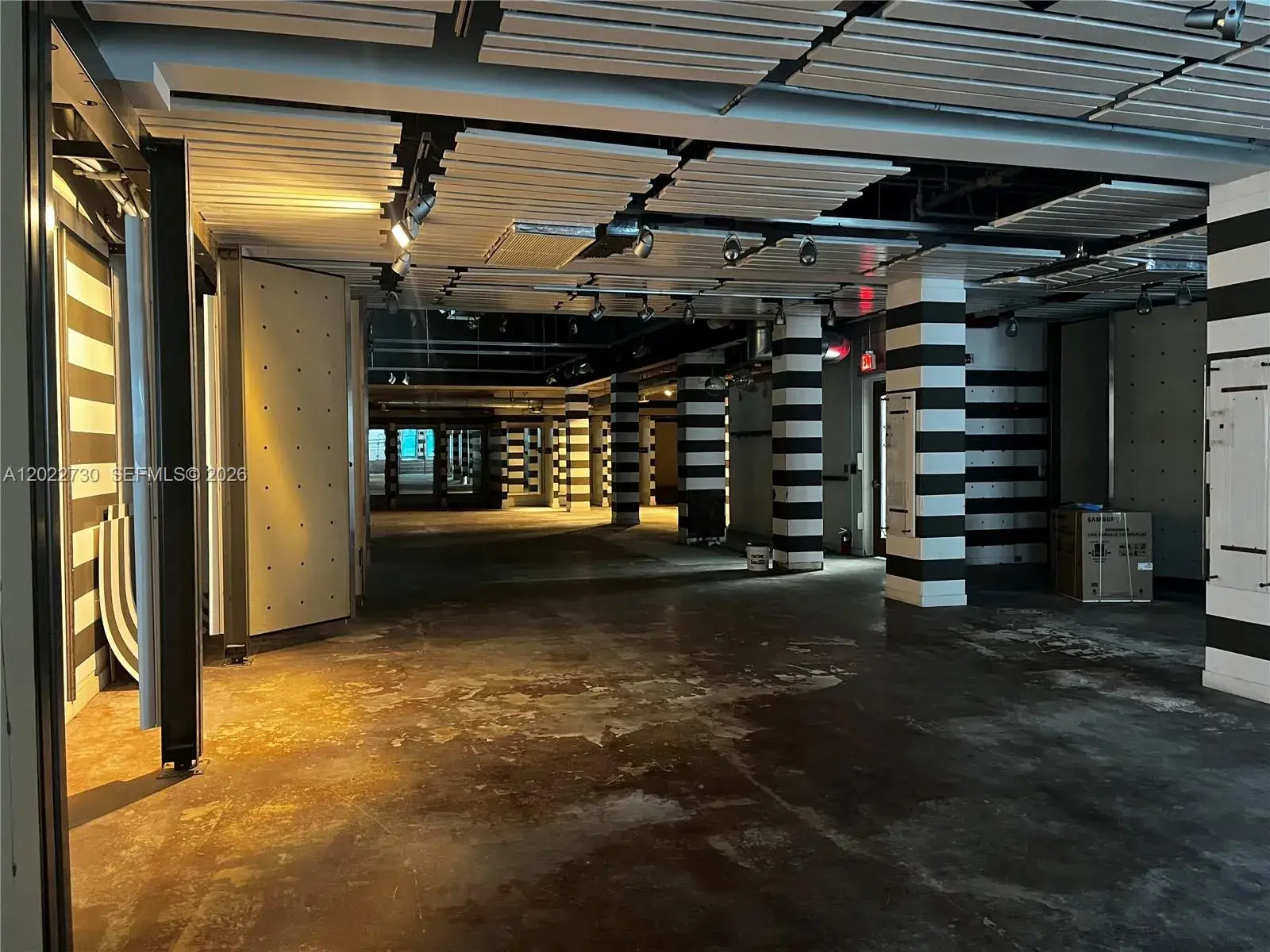 826 Collins Ave, Miami Beach FL 33139