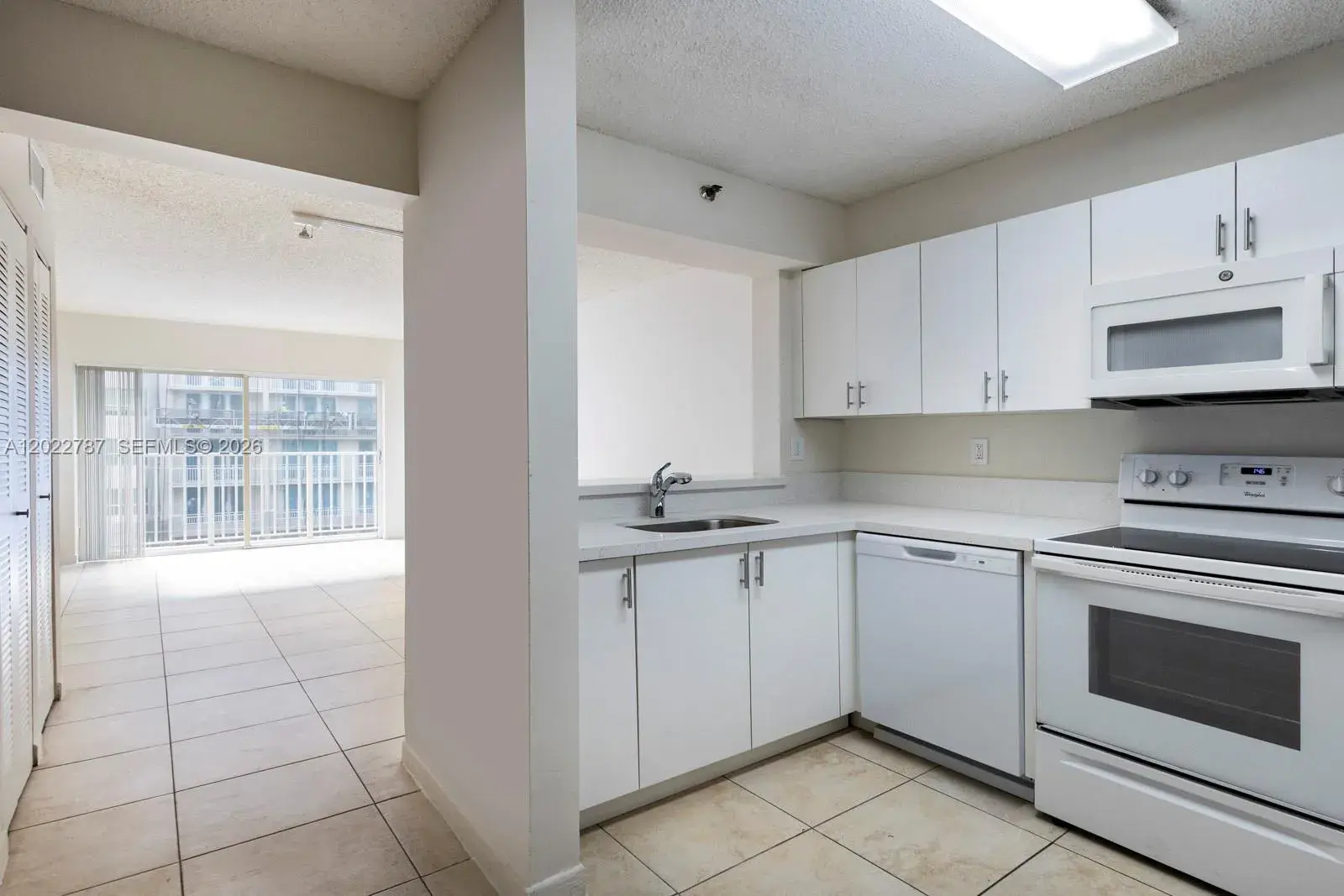 1 bedroom 1 bath Residential Lease for rent at 2660 SW 37th Ave # 710, Miami FL 33133