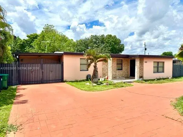3 bedroom 1 bath Residential for sale at 4500 SW 97th Ave, Miami FL 33165
