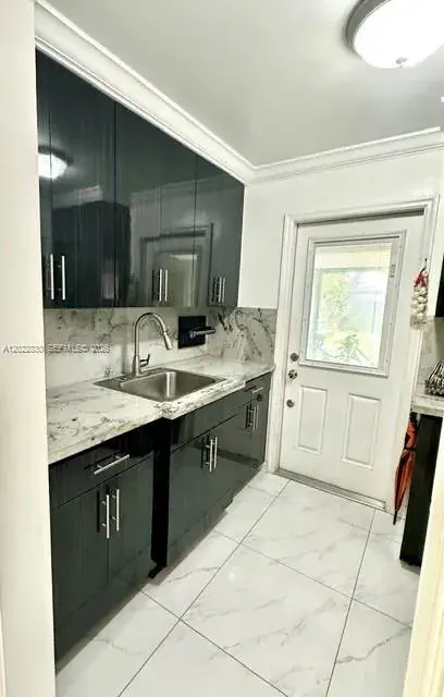 4500 SW 97th Ave, Miami FL 33165