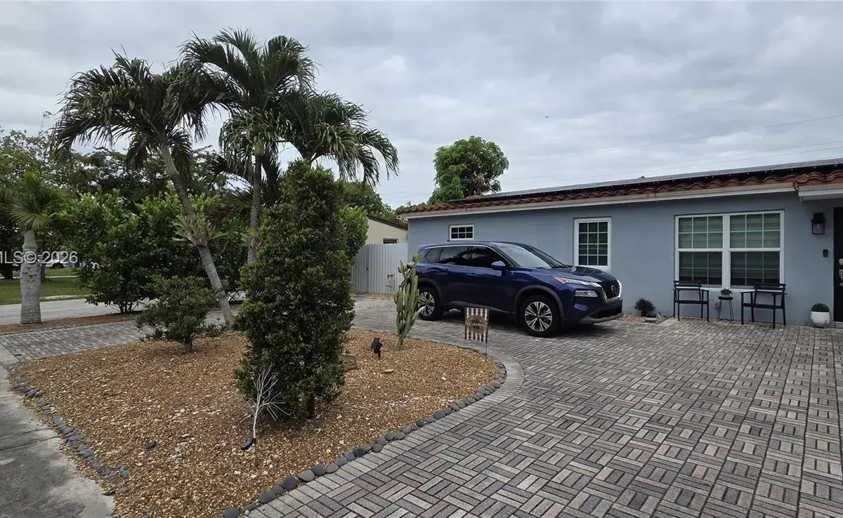 1310 N 70th Way # 1, Hollywood FL 33024