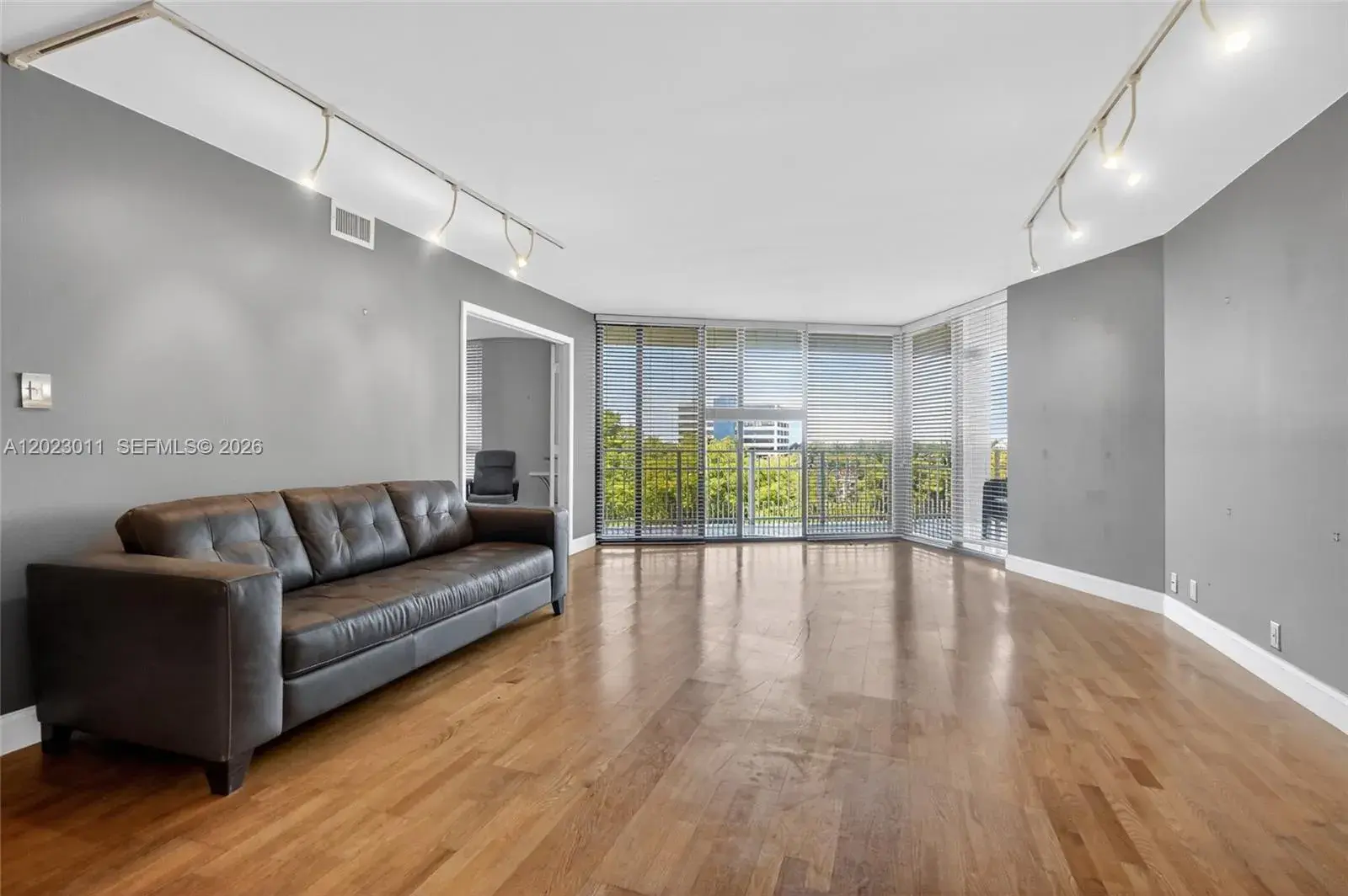 2 bedroom 2 bath Residential for sale at 2000 Towerside Ter # 709, Miami FL 33138