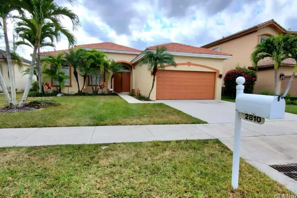 2810 Dunwoodie Pl, Homestead FL 33035