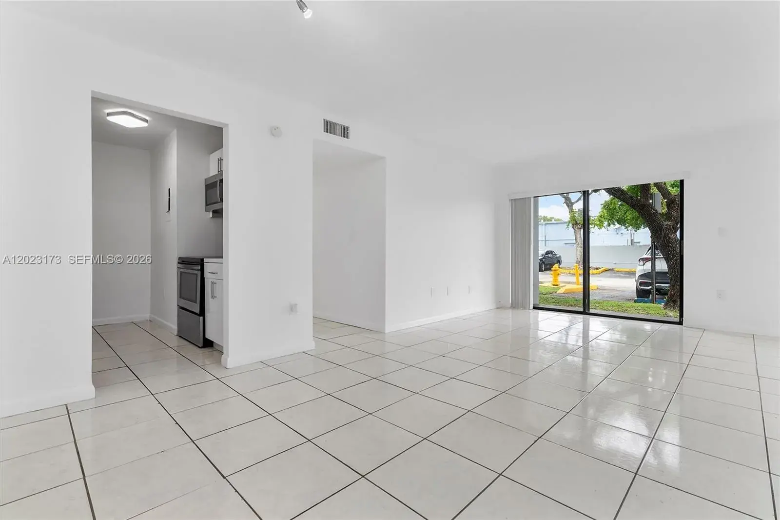 7407 SW 152nd Ave # 103, Miami FL 33193