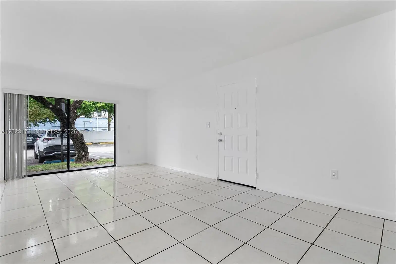 7407 SW 152nd Ave # 103, Miami FL 33193