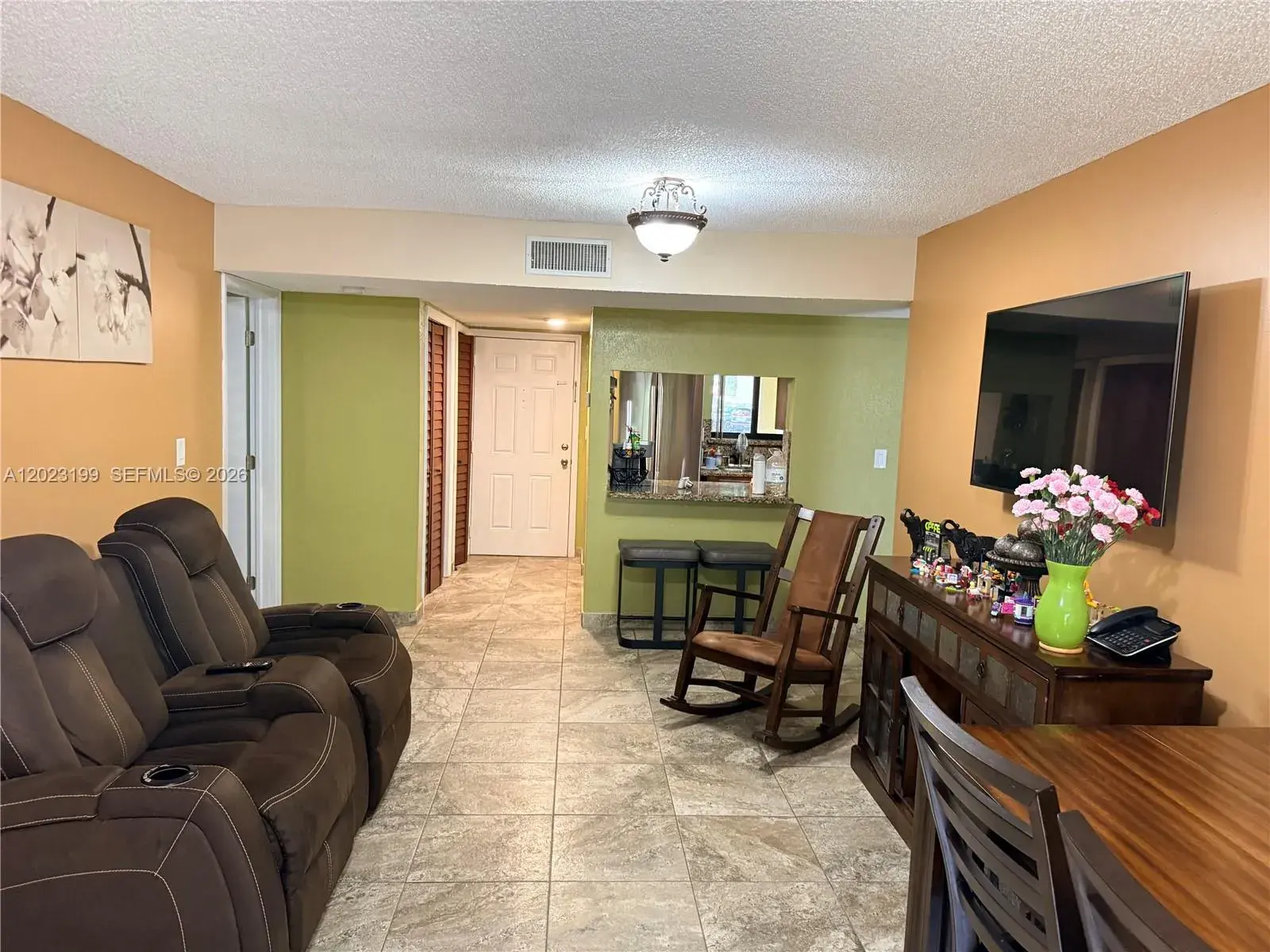191 Lakeview Dr # 103, Weston FL 33326