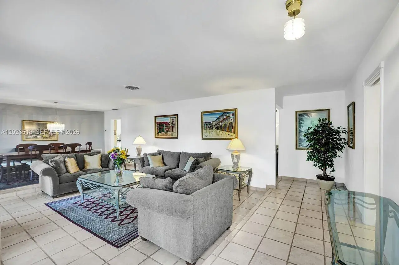 3 bedroom 2 bath Residential for sale at 8521 SW 86th Ct, Miami FL 33143