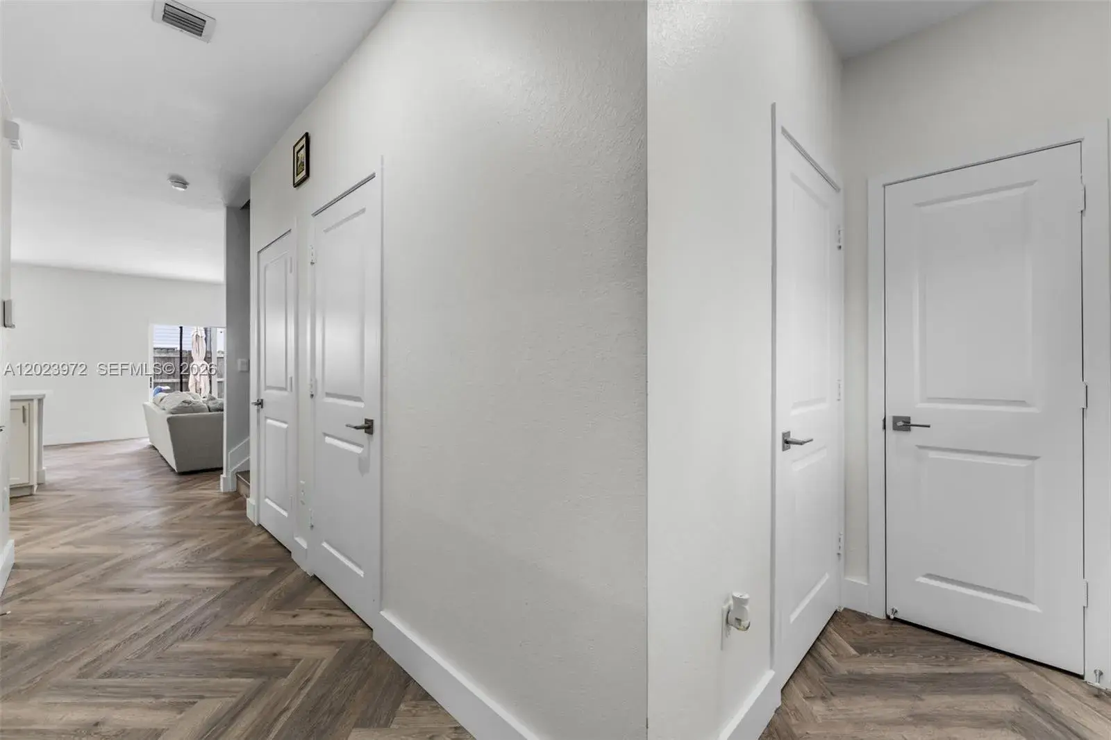 914 SE 18th St, Homestead FL 33034