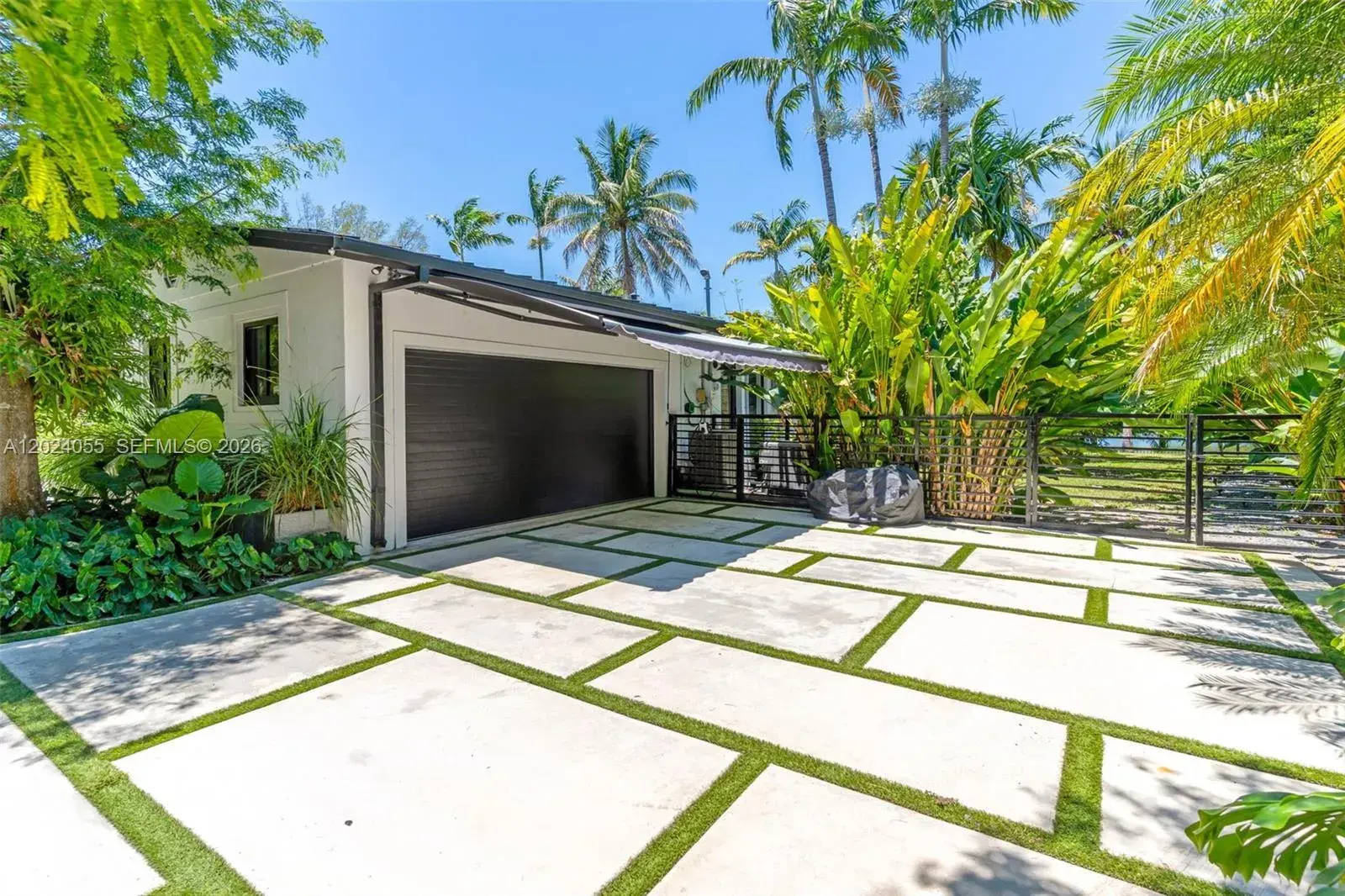 13400 SW 70th Ave, Pinecrest FL 33156