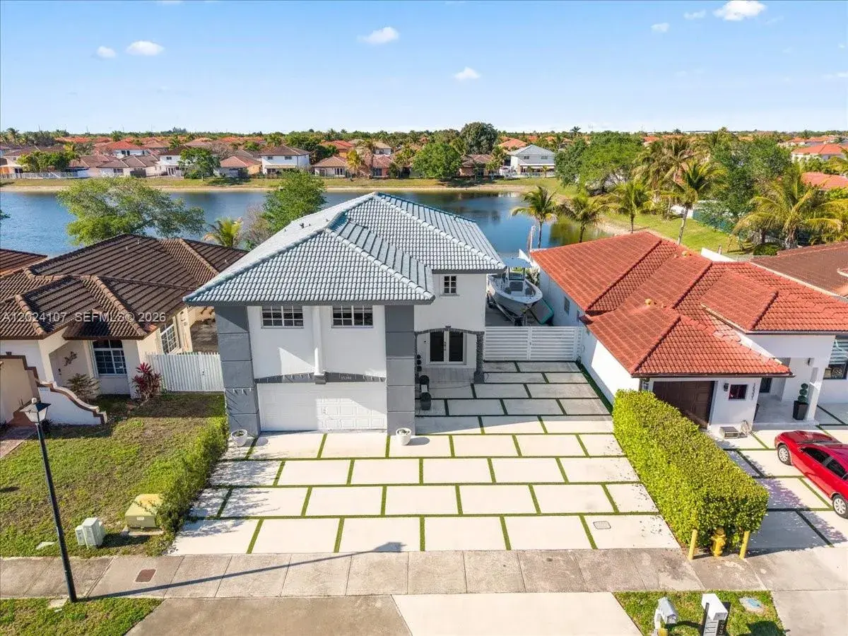 4 bedroom 3 bath Residential for sale at 15341 SW 36th St, Miami FL 33185