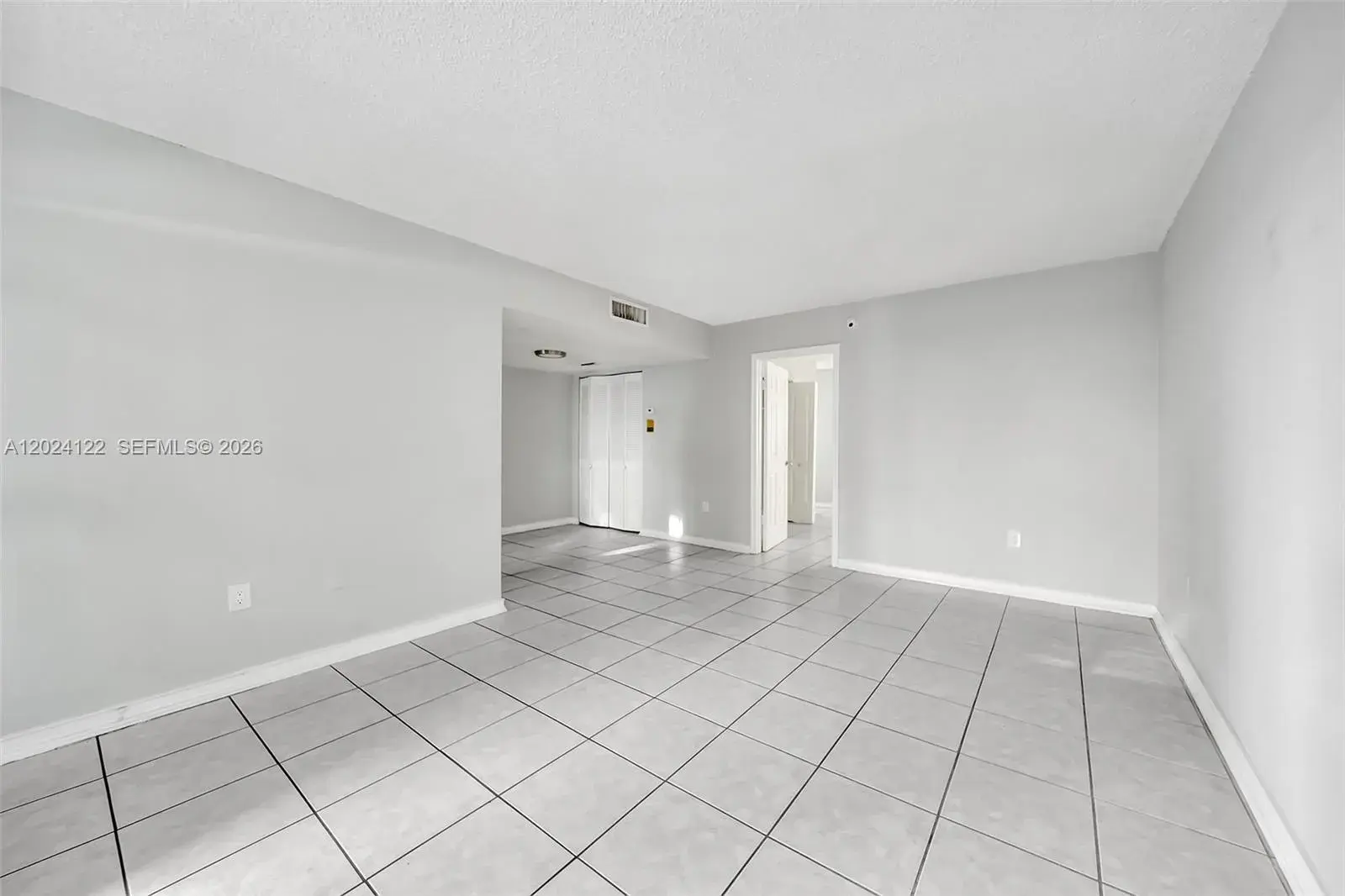 2011 Bay Dr # 12, Miami Beach FL 33141