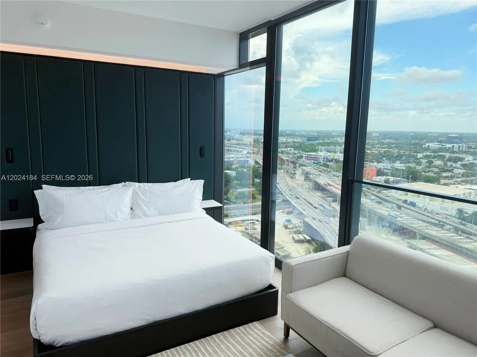 20 NE 11 St # 2601, Miami FL 33132