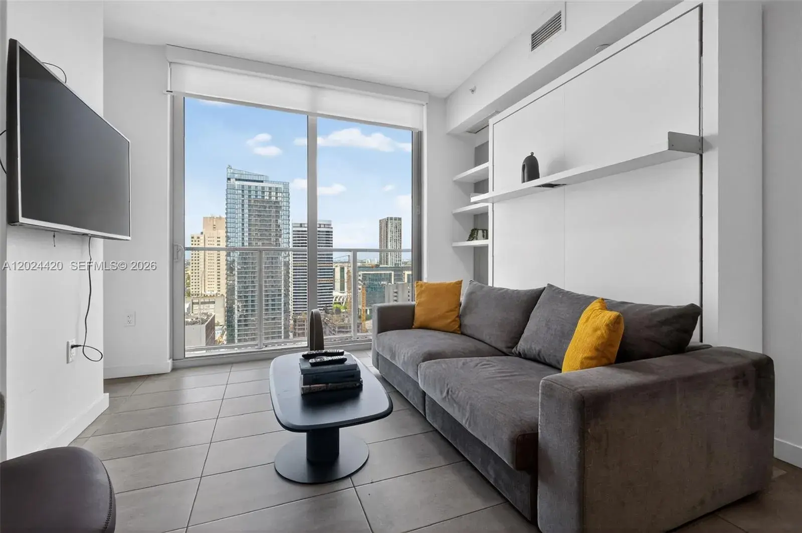1 bedroom 1 bath Residential for sale at 227 NE 2nd St # 2805, Miami FL 33132