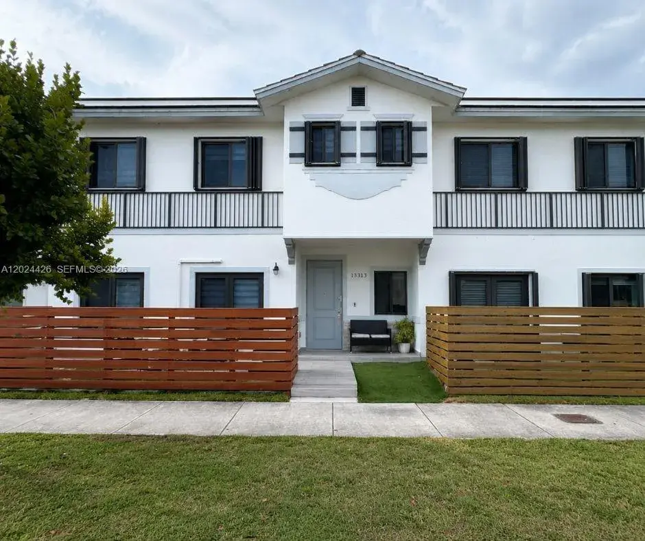 4 bedroom 3 bath Residential for sale at 13313 SW 250th TER, Homestead FL 33032
