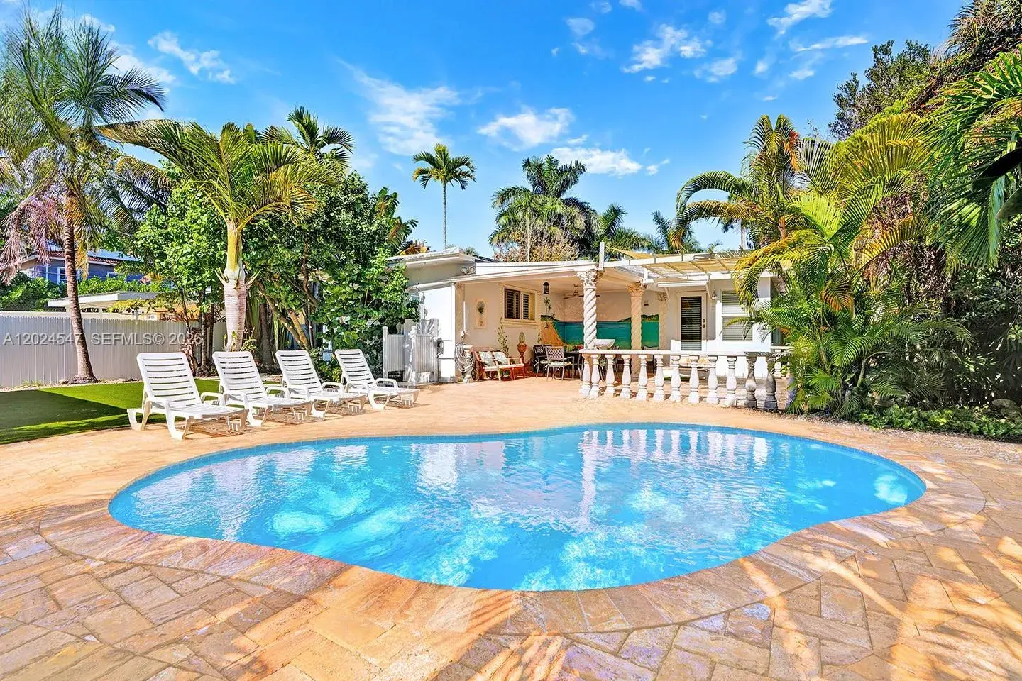 3 bedroom 2 bath Residential Lease for rent at 1016 Harrison St, Hollywood FL 33019