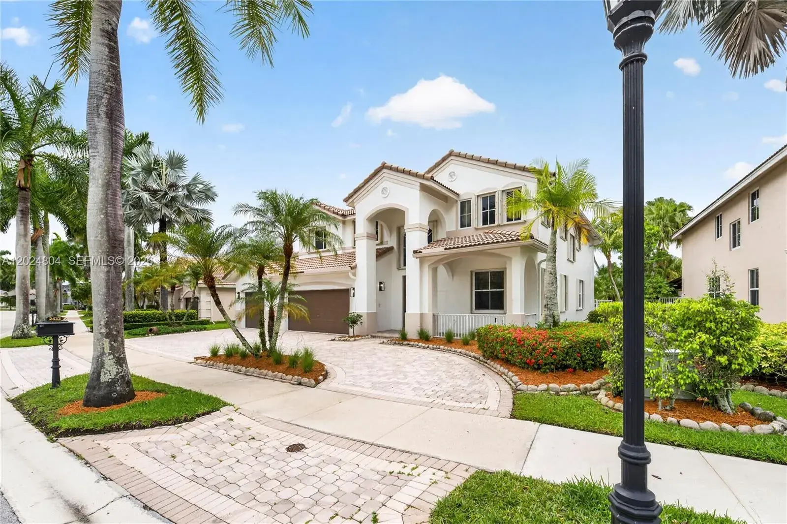 2432 Deer Creek Rd, Weston FL 33327