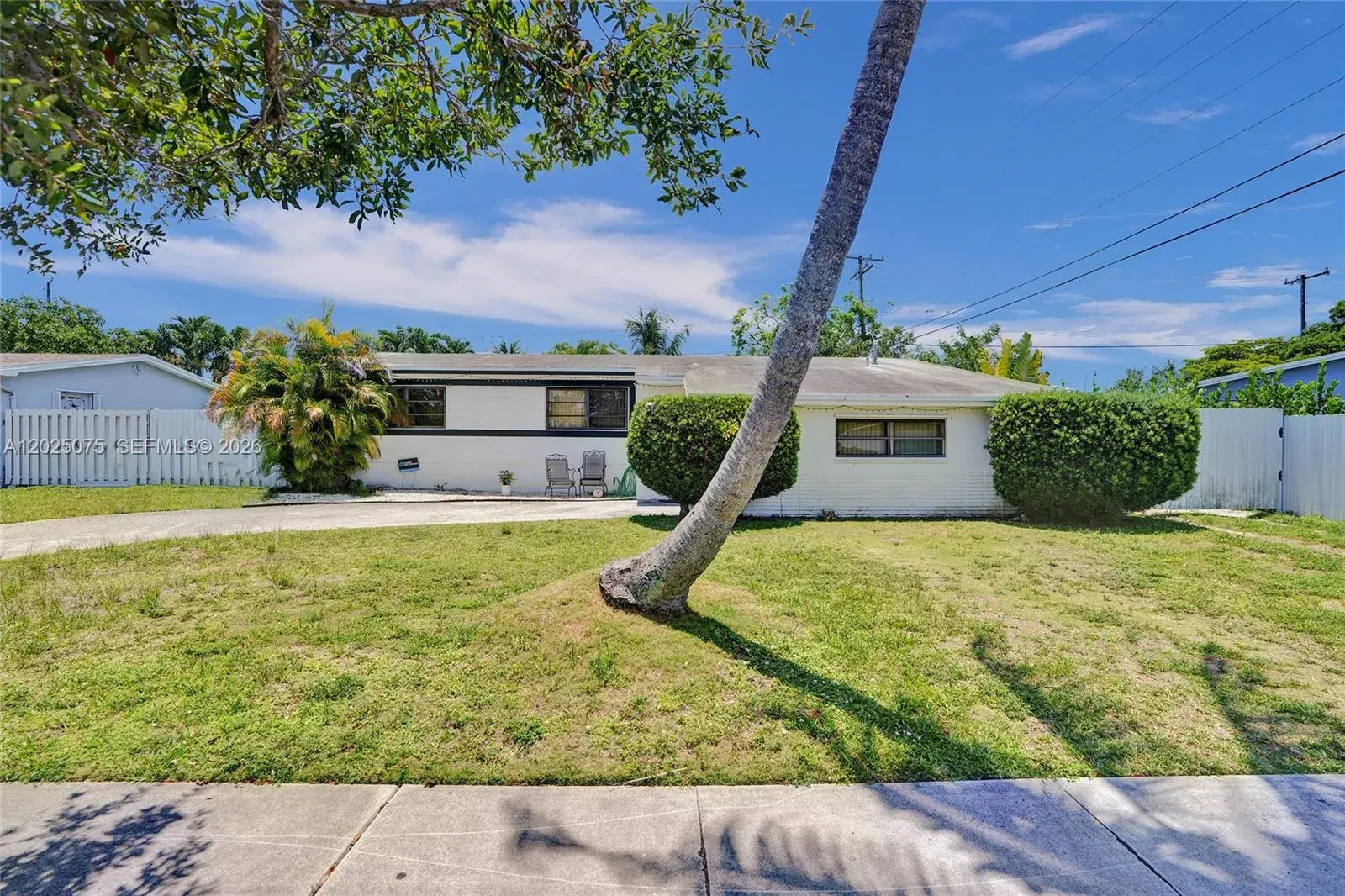9910 Bahama Dr, Cutler Bay FL 33189