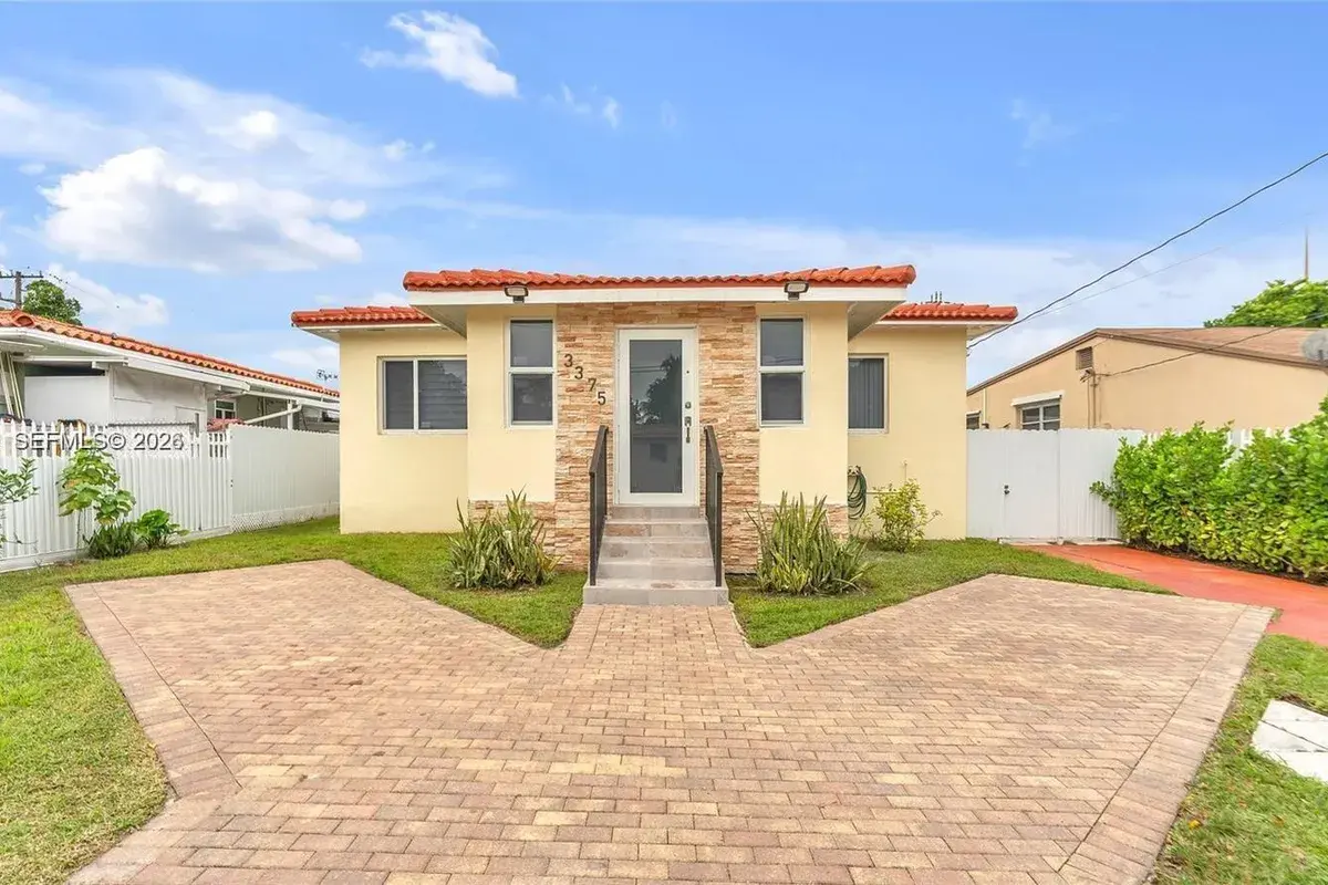 3375 SW 1st St, Miami FL 33135