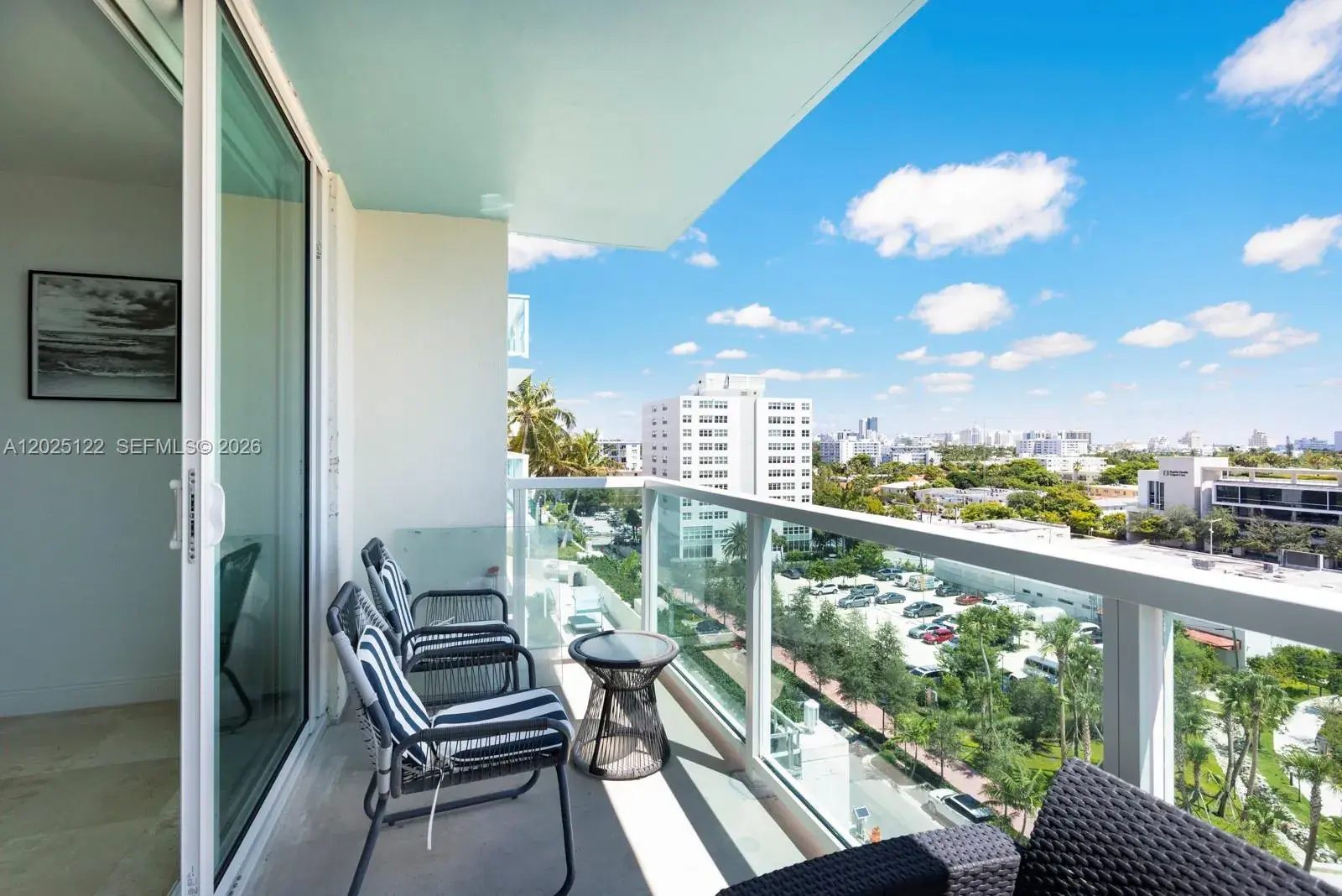 1 bedroom 1 bath Residential Lease for rent at 650 West Ave # 906, Miami Beach FL 33139