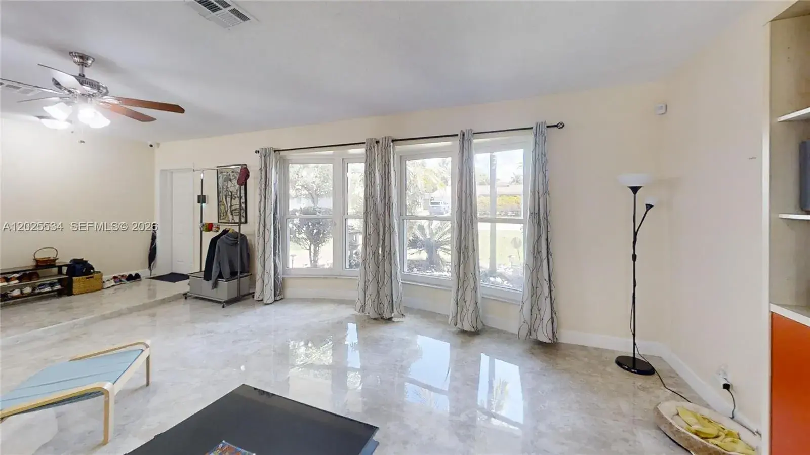5129 Van Buren St, Hollywood FL 33021