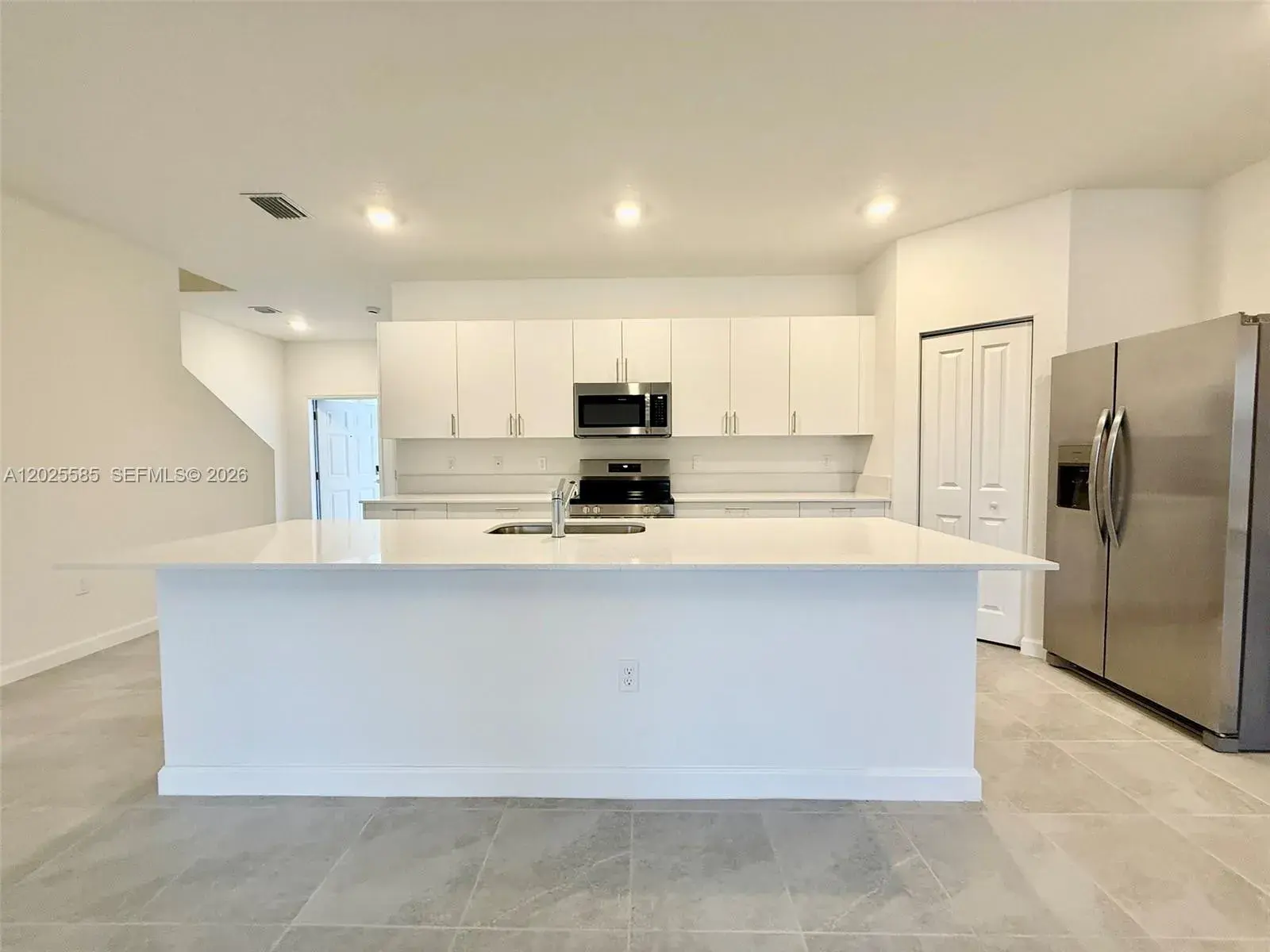 3 bedroom 2 bath Residential for sale at 2958 Park Pl # 5838, Dania Beach FL 33312