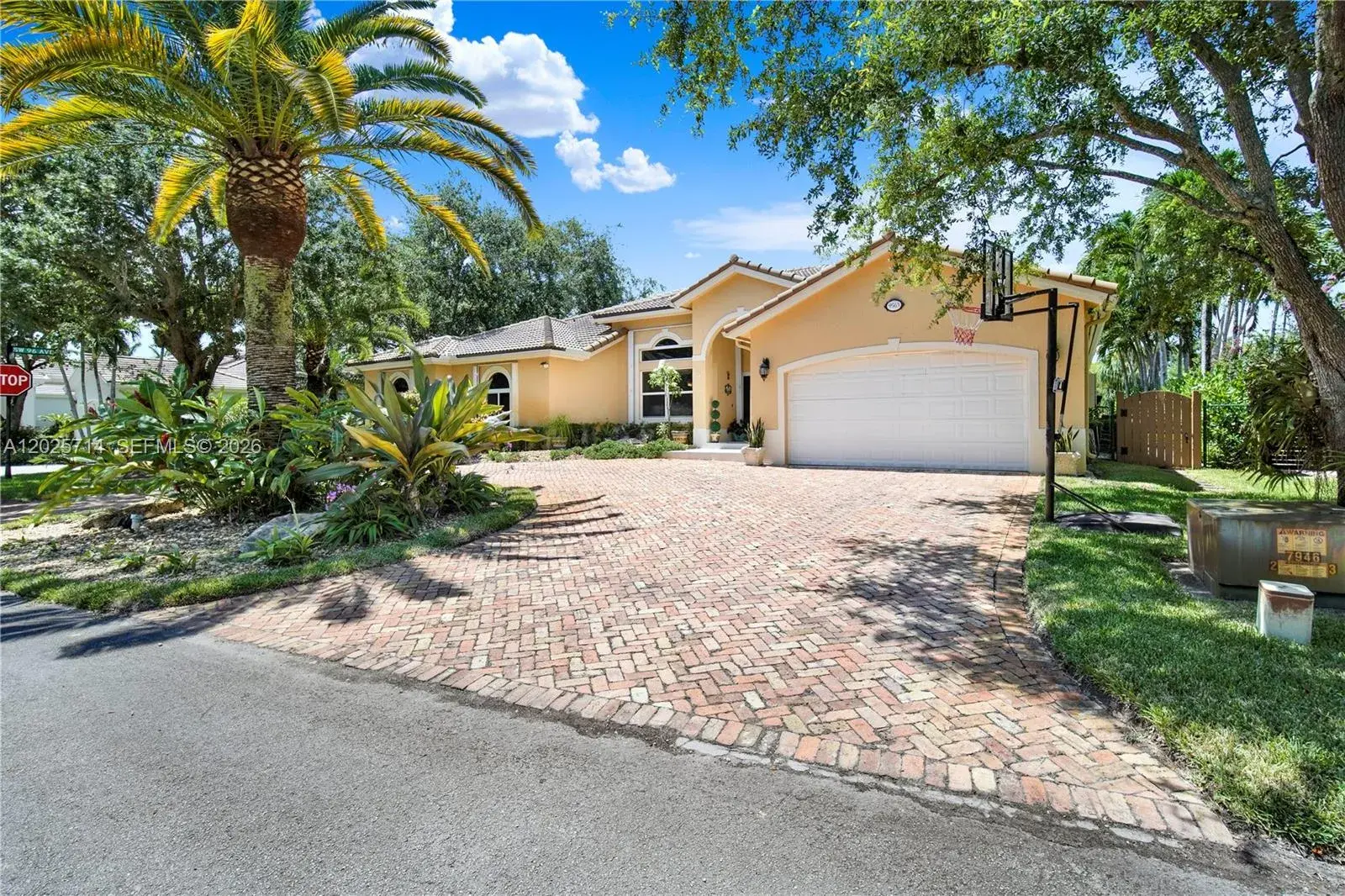 9563 SW 123rd Ter, Miami FL 33176