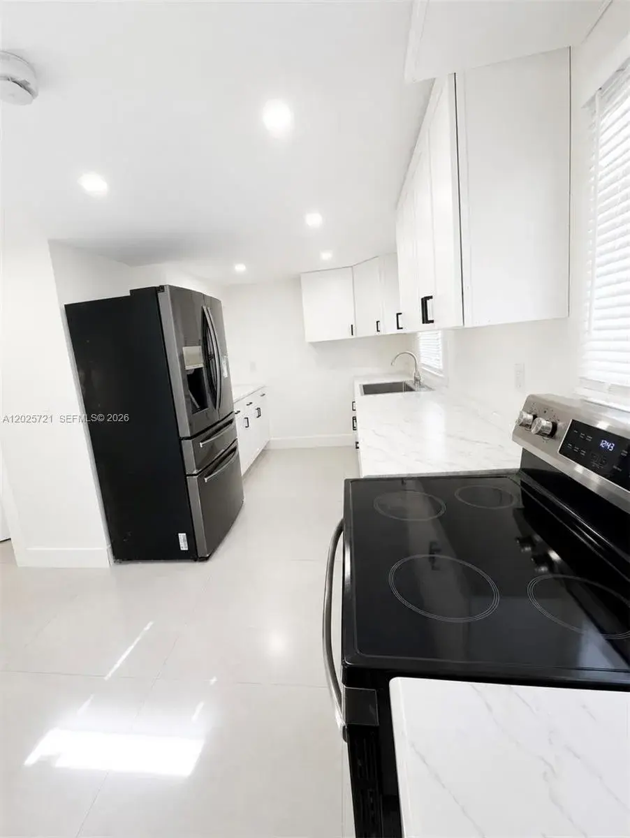 4125 N 32nd Ct, Hollywood FL 33021