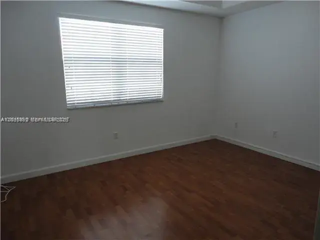 3 bedroom 2 bath Residential for sale at 8652 NW 112th Ct, Doral FL 33178