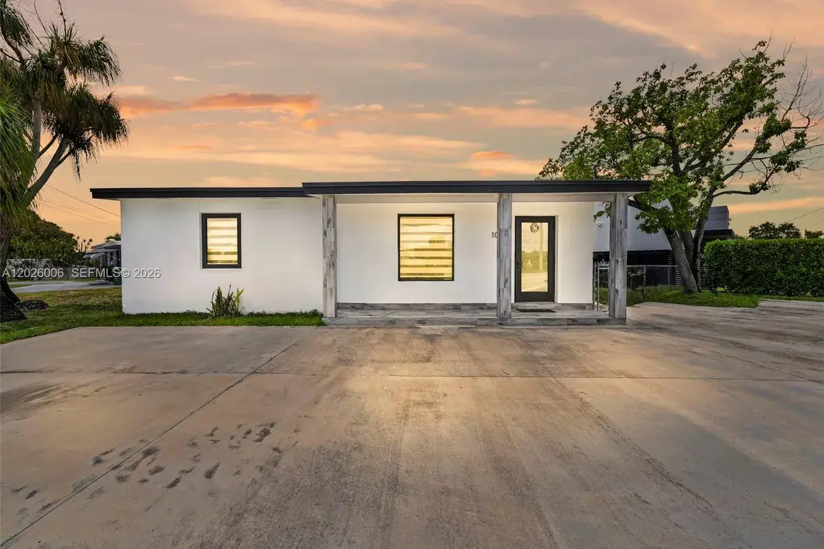 10700 SW 46th St, Miami FL 33165