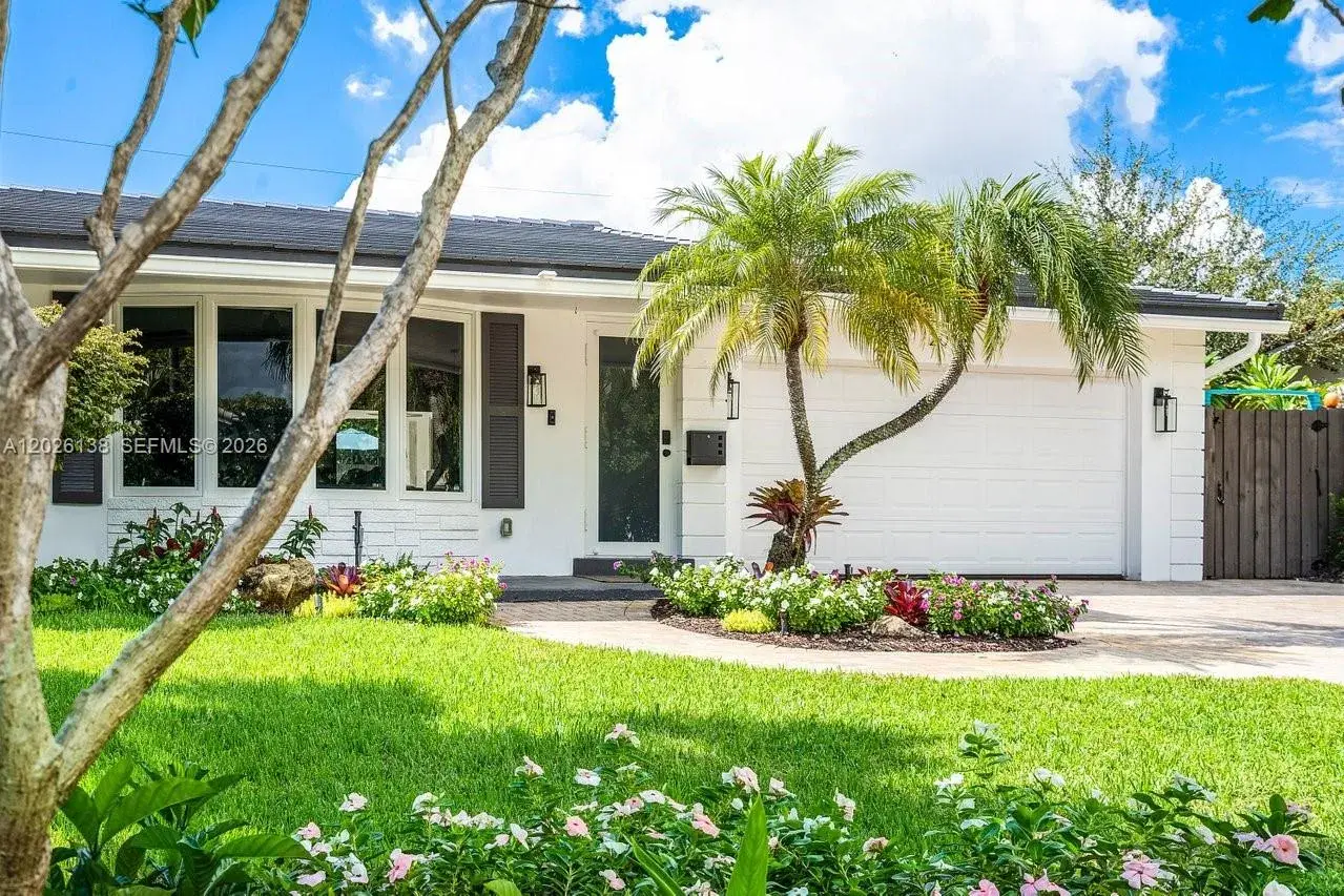3 bedroom 2 bath Residential Lease for rent at 2010 NE 57th St, Fort Lauderdale FL 33308