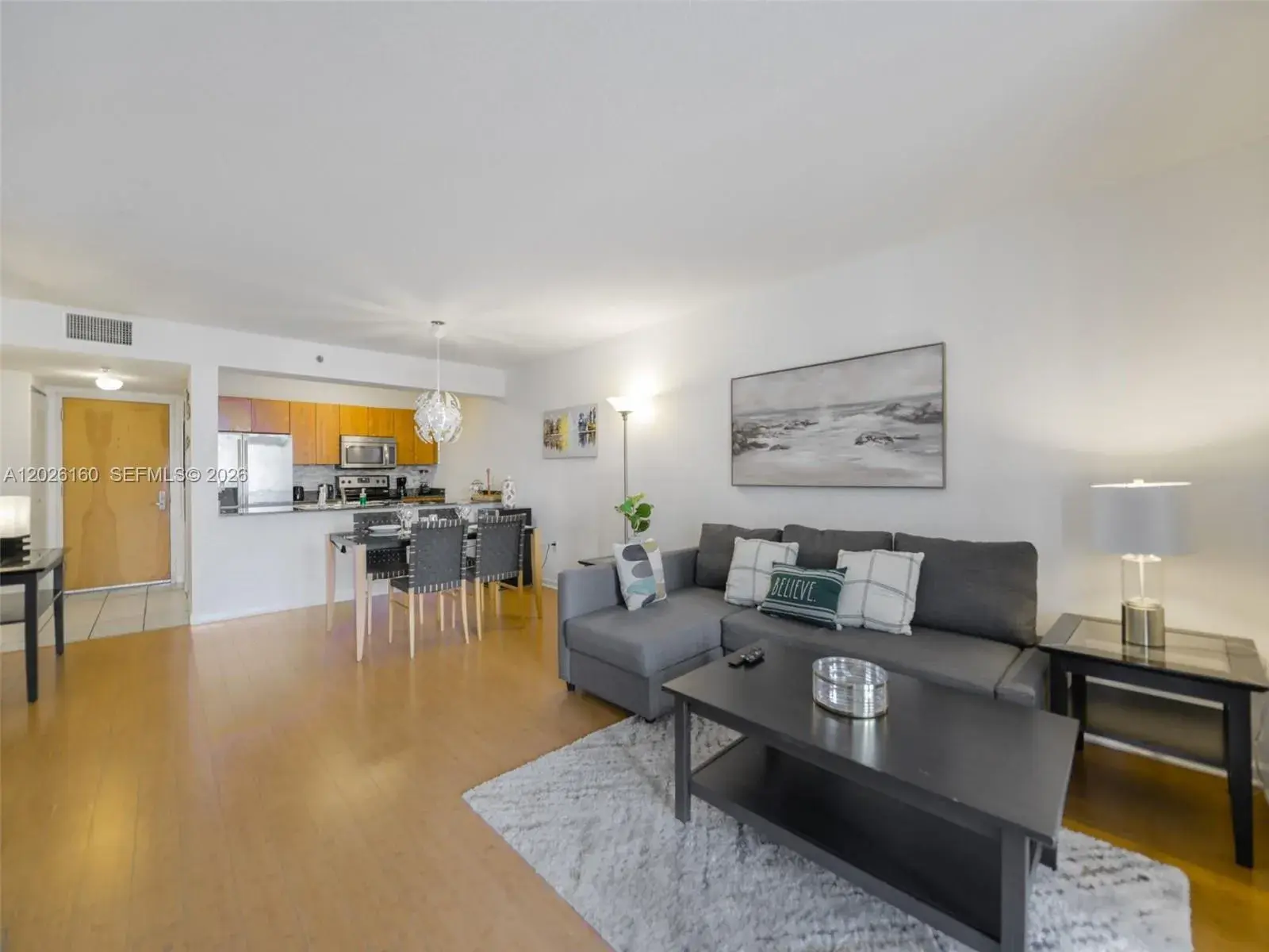 1200 Brickell Bay Dr # 2119, Miami FL 33131