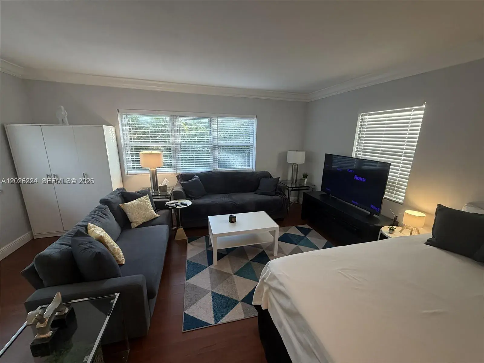 1 bath Residential Lease for rent at 814 NW 18th St # B, Fort Lauderdale FL 33311
