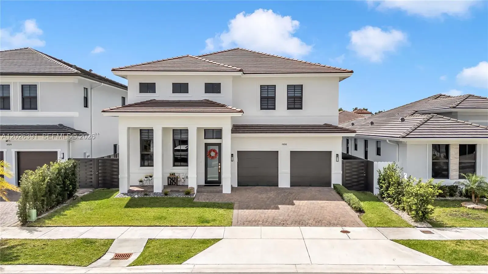 5 bedroom 4 bath Residential for sale at 14606 SW 22nd Ter, Miami FL 33175