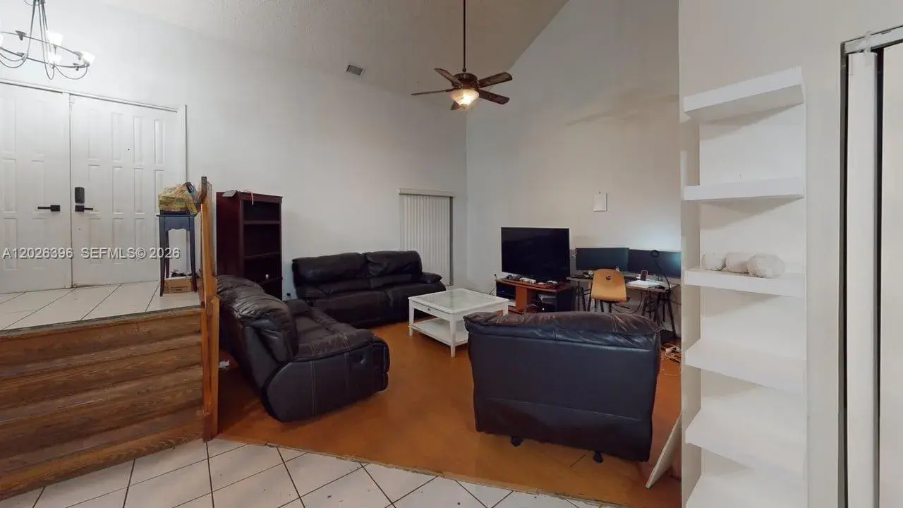 3 bedroom 2 bath Residential for sale at 15552 SW 54th Ter, Miami FL 33185