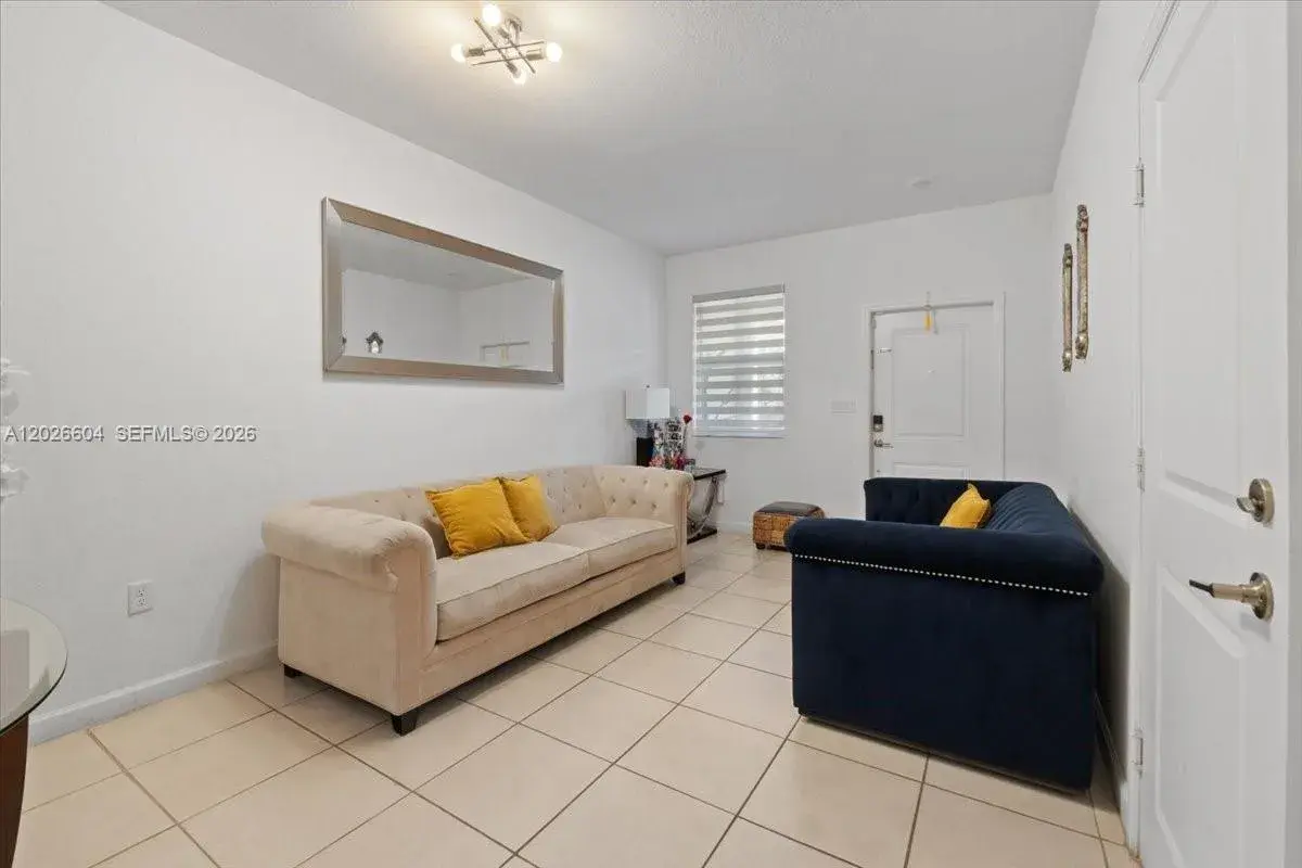 2641 SE 12th St, Homestead FL 33035
