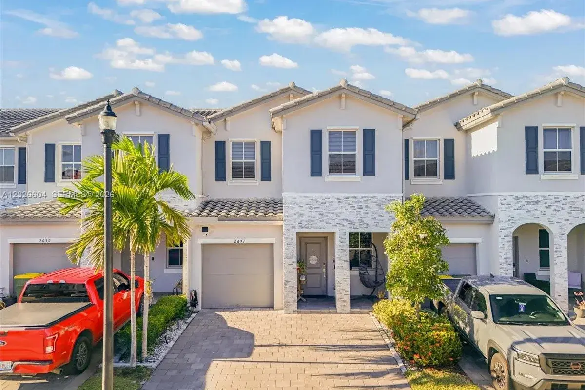 2641 SE 12th St, Homestead FL 33035
