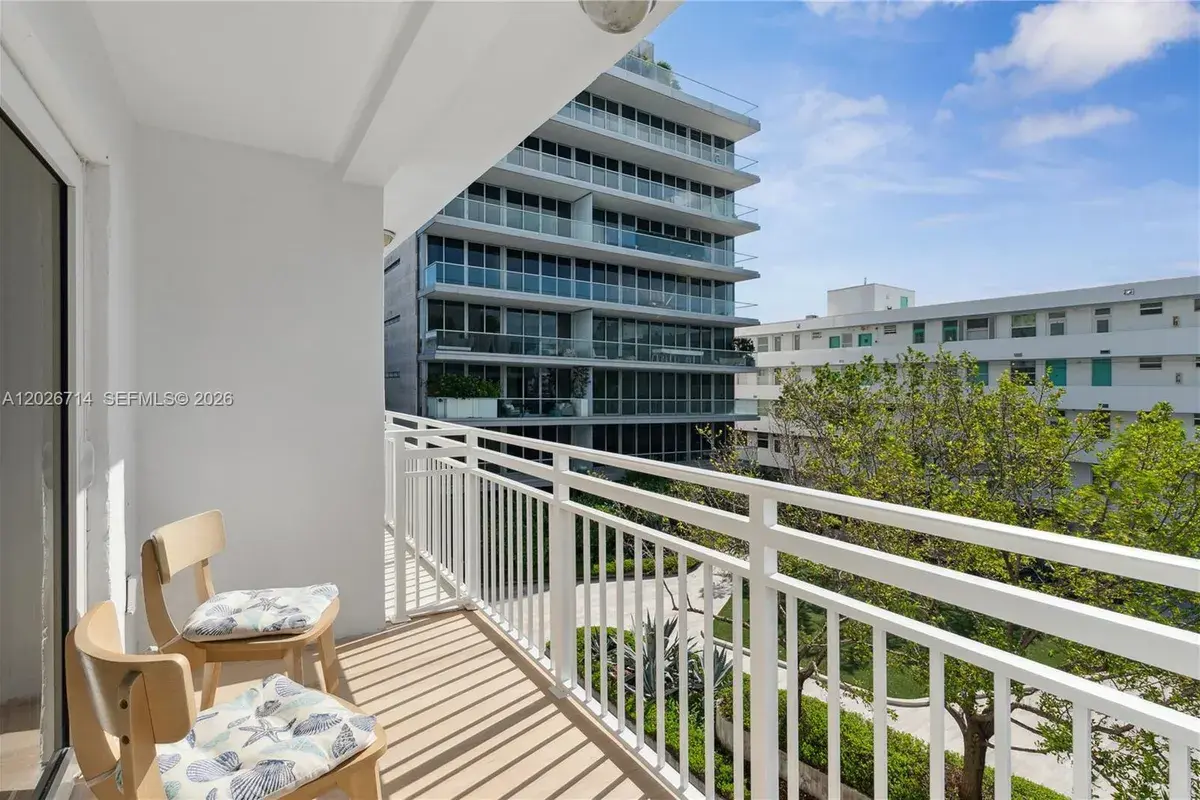 325 Ocean Dr # 502, Miami Beach FL 33139