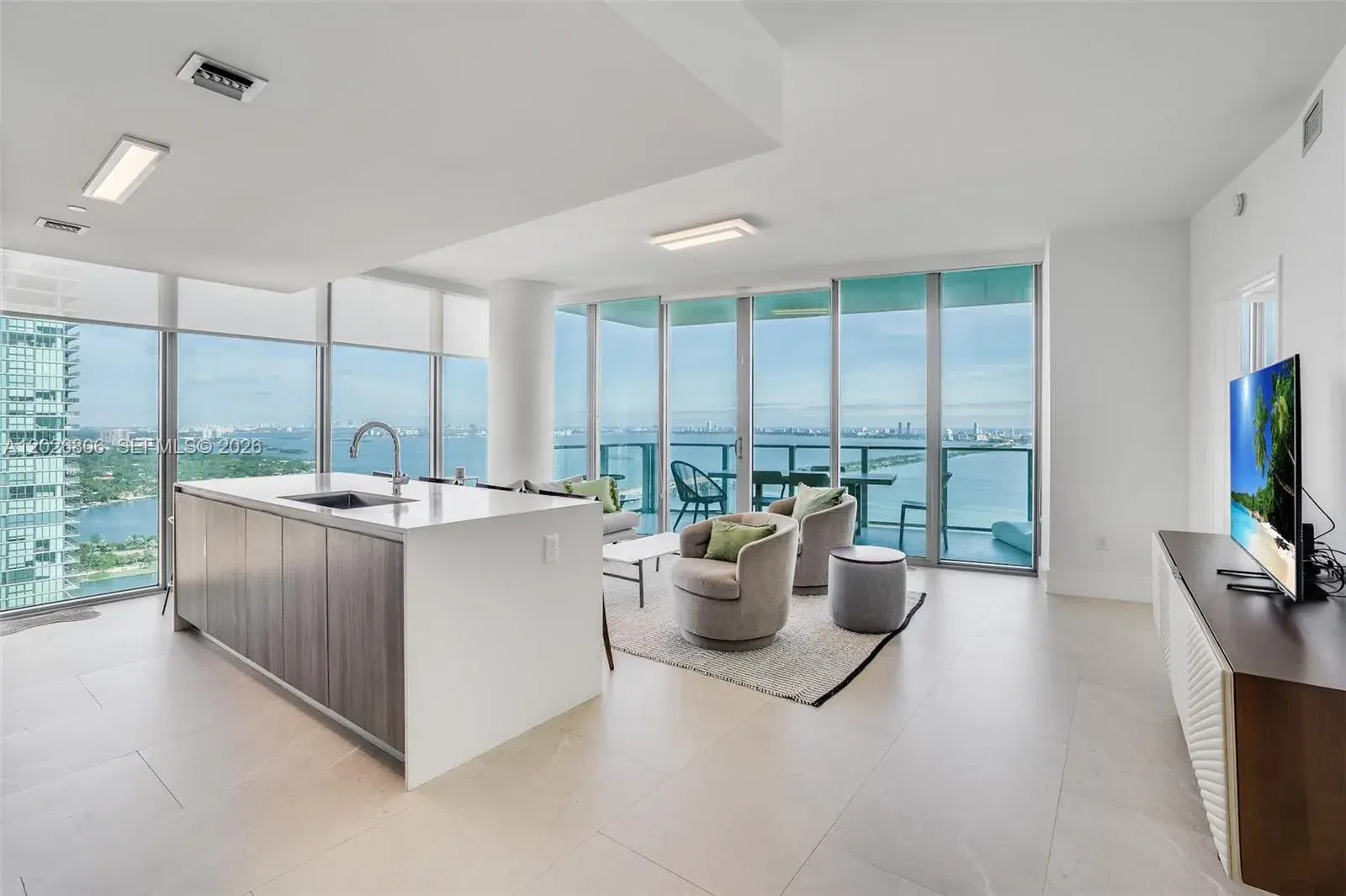 3 bedroom 4 bath for sale at 2900 NE 7th Ave # 3702, Miami FL 33137