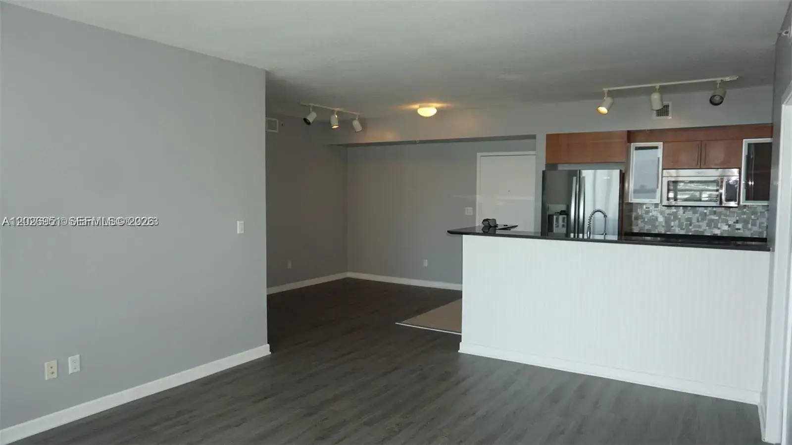 2 bedroom 2 bath Residential Lease for rent at 325 S Biscayne Blvd # 2022, Miami FL 33131