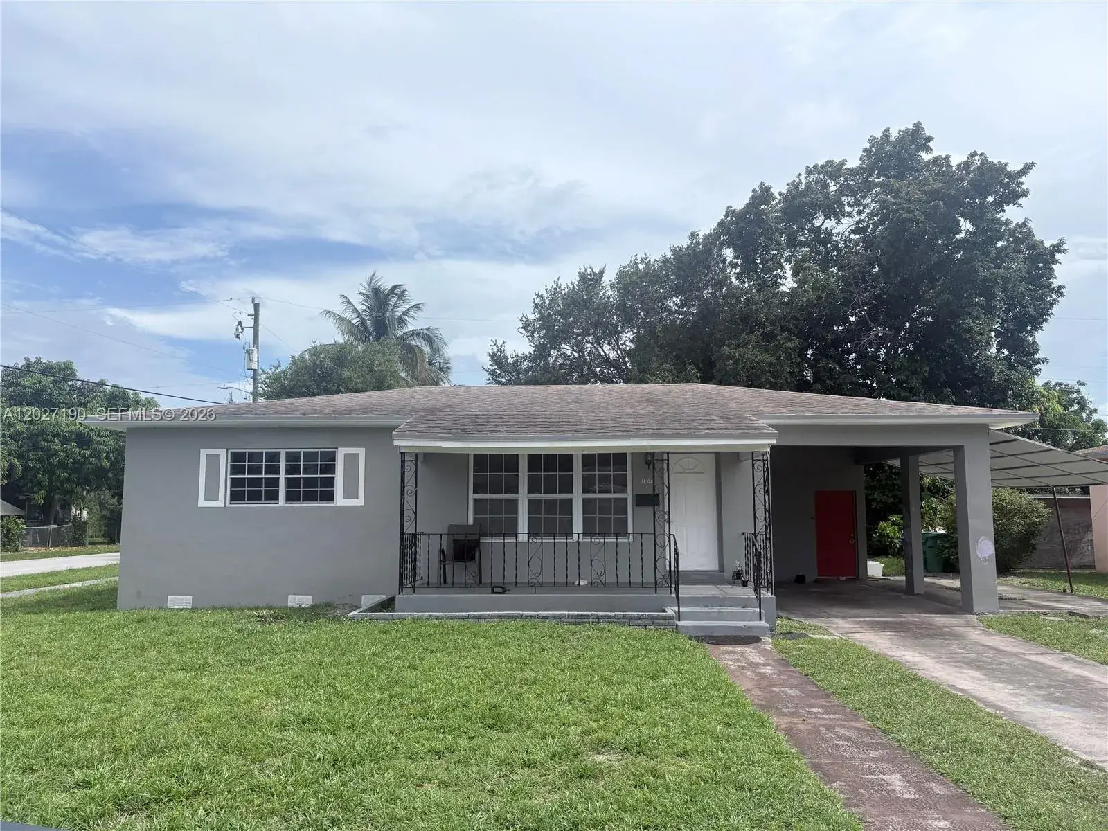 2 bedroom 2 bath Residential for sale at 1100 NW 110th St, Miami FL 33168