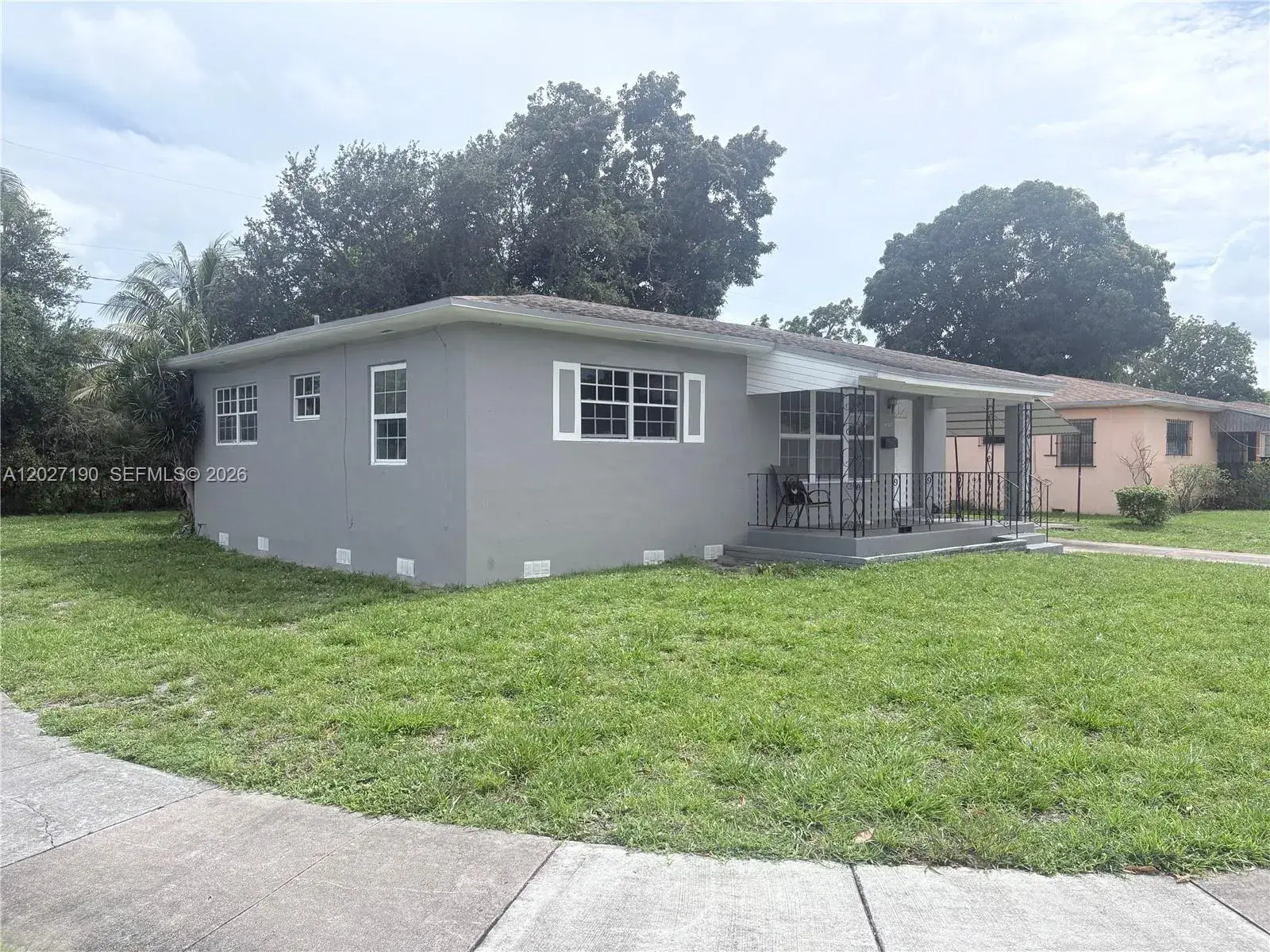 1100 NW 110th St, Miami FL 33168