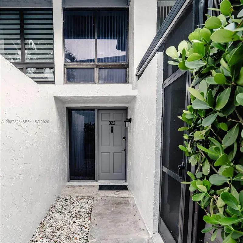 19200 NE 25th Ave # 322C, Miami FL 33180