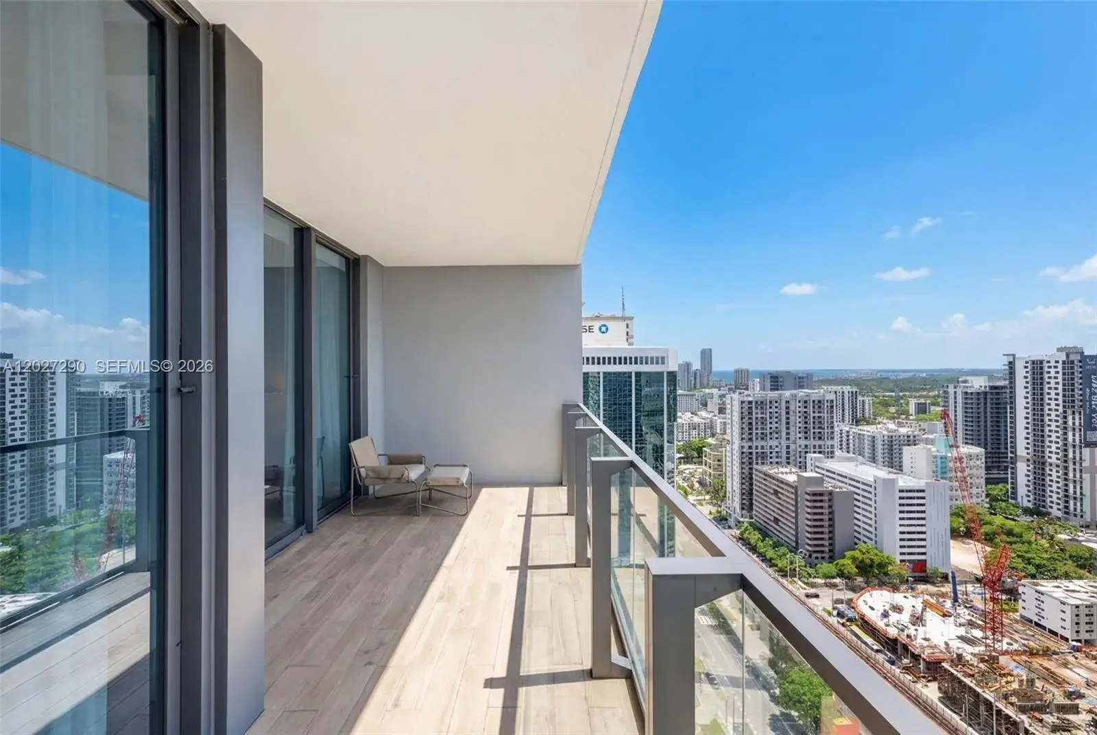 1 bedroom 1 bath Residential for sale at 88 SW 7th St # 2408, Miami FL 33130
