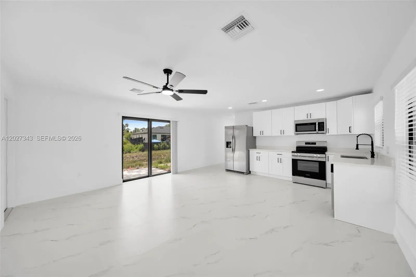 4987 Fairway Ct # 4987, Lehigh Acres FL 33971