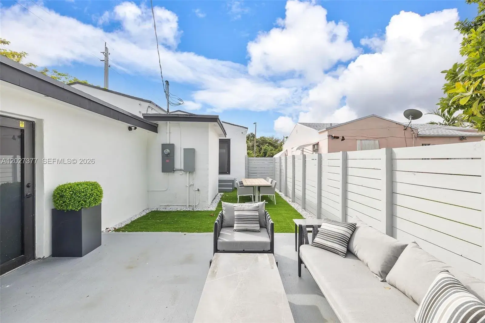 501 NW 46th St, Miami FL 33127
