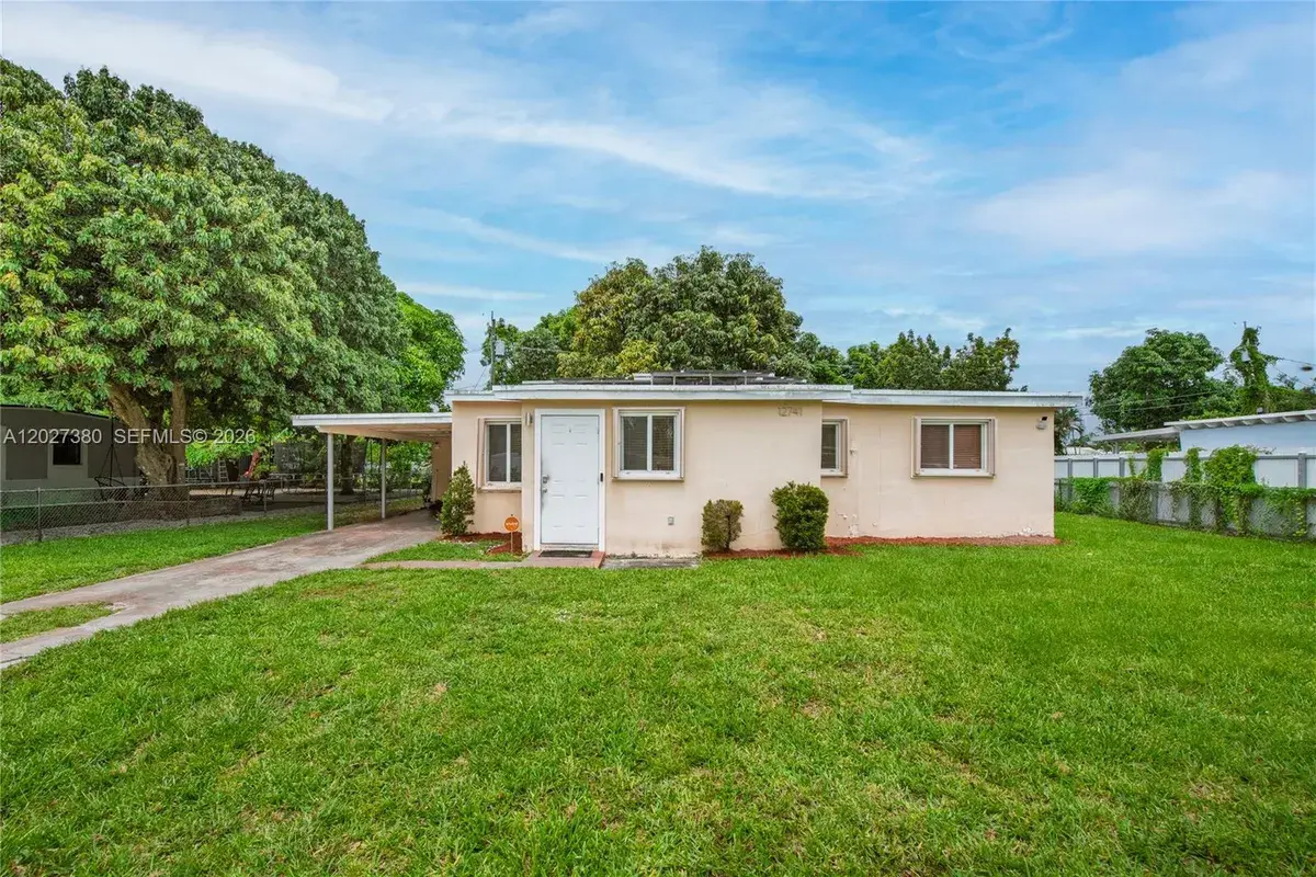 12741 Wood St, Miami FL 33167